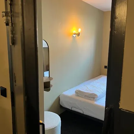 奥斯特雷兰德酒店 2* 霍恩
