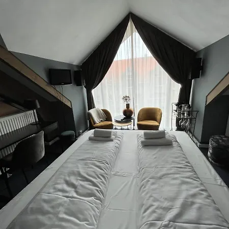 Oostereiland 2* Hoorn (North Holland)