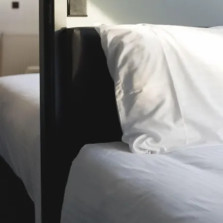 Oostereiland Hotel 3*