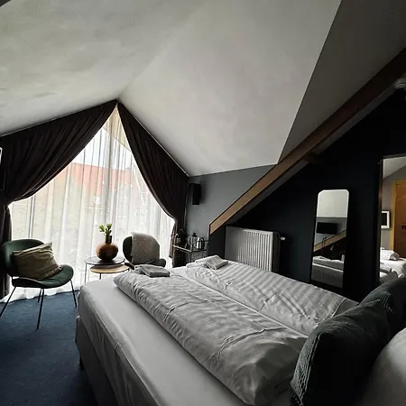Oostereiland Hotel 3*