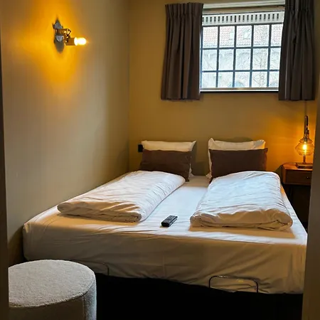 Oostereiland 3* Hoorn (North Holland)