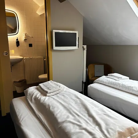 Oostereiland Otel