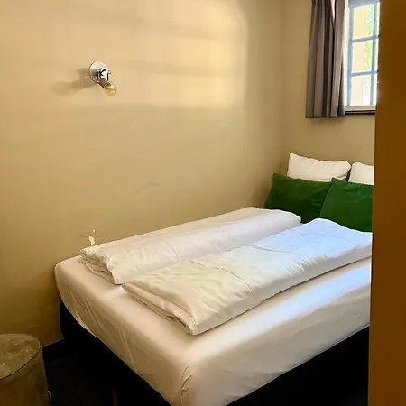 Hotel Oostereiland 3*