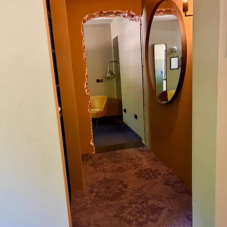 Hotel Oostereiland 3*