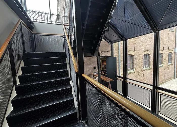 호텔 Oostereiland 3*