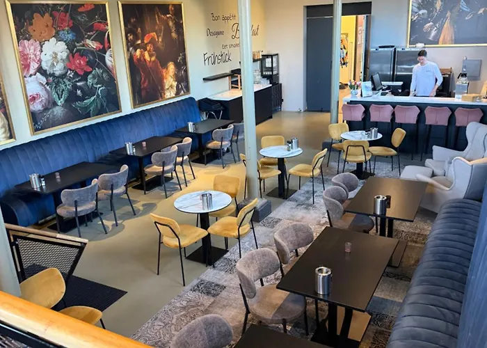 호텔 Oostereiland 3*