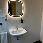 Hotel Oostereiland 3*