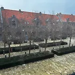 Oostereiland 3*